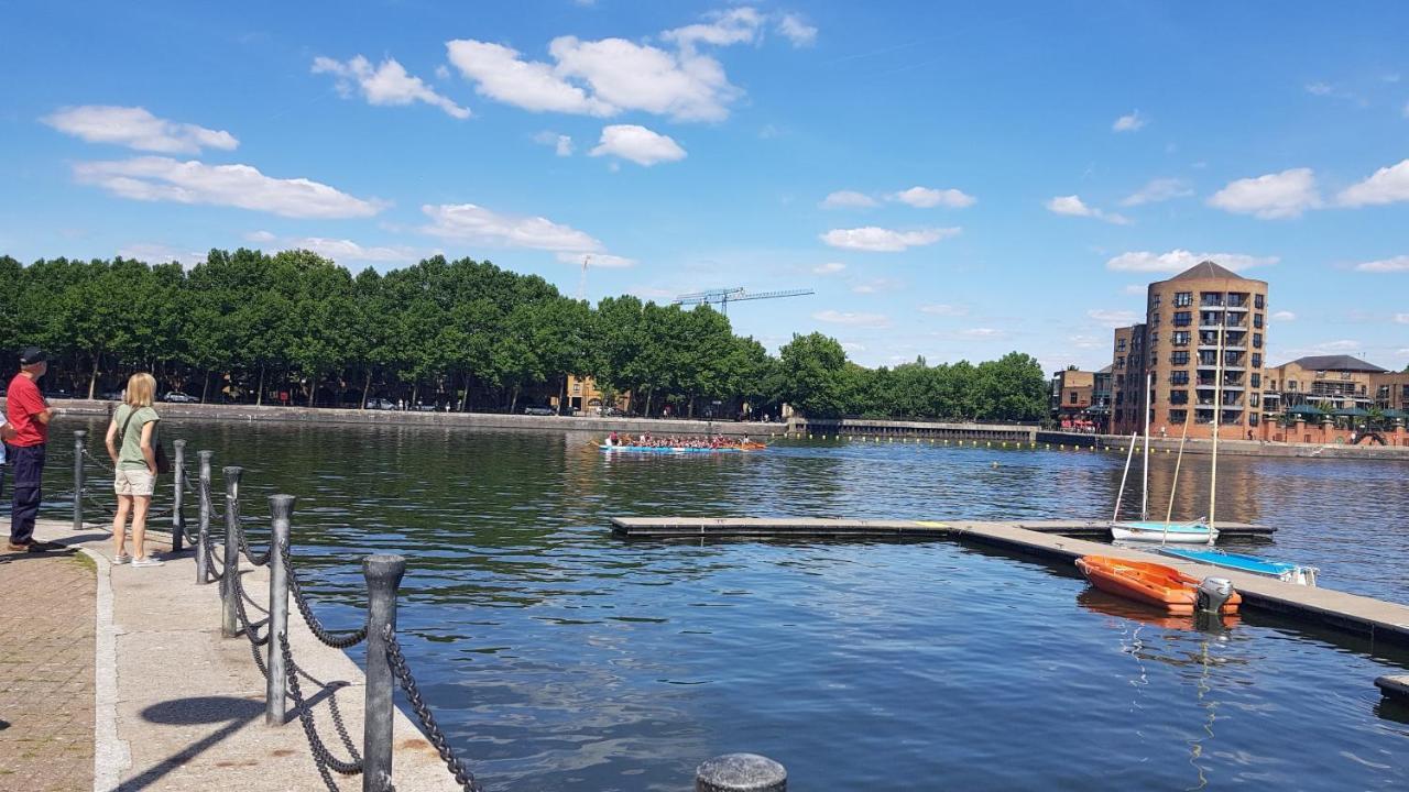 Stunning Massive Bedroom +Direct Thames River View London Luaran gambar