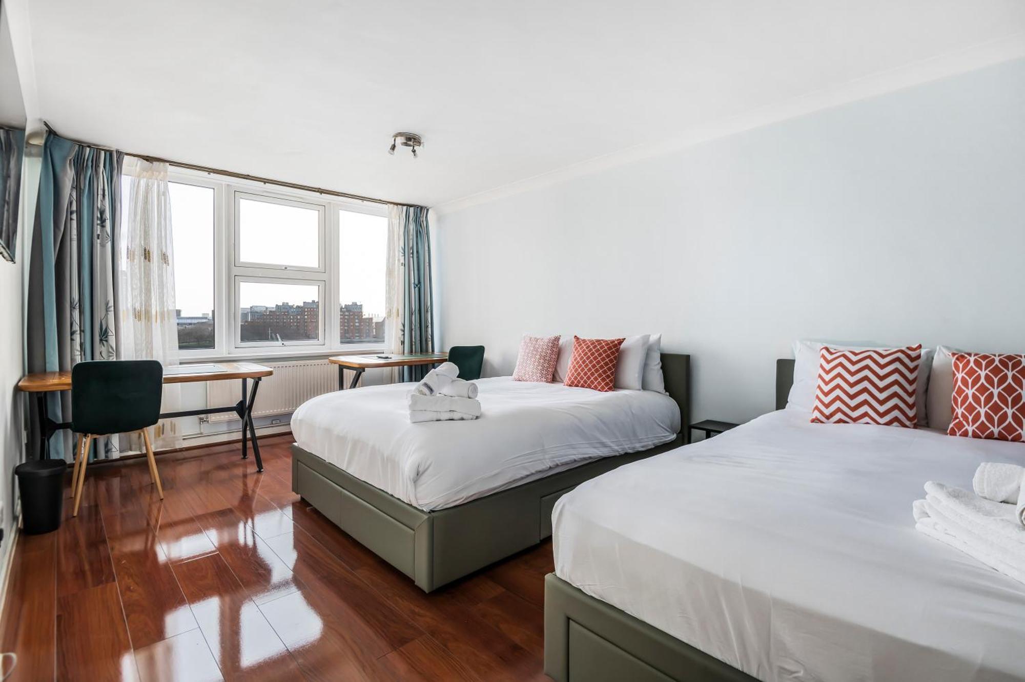 Stunning Massive Bedroom +Direct Thames River View London Luaran gambar