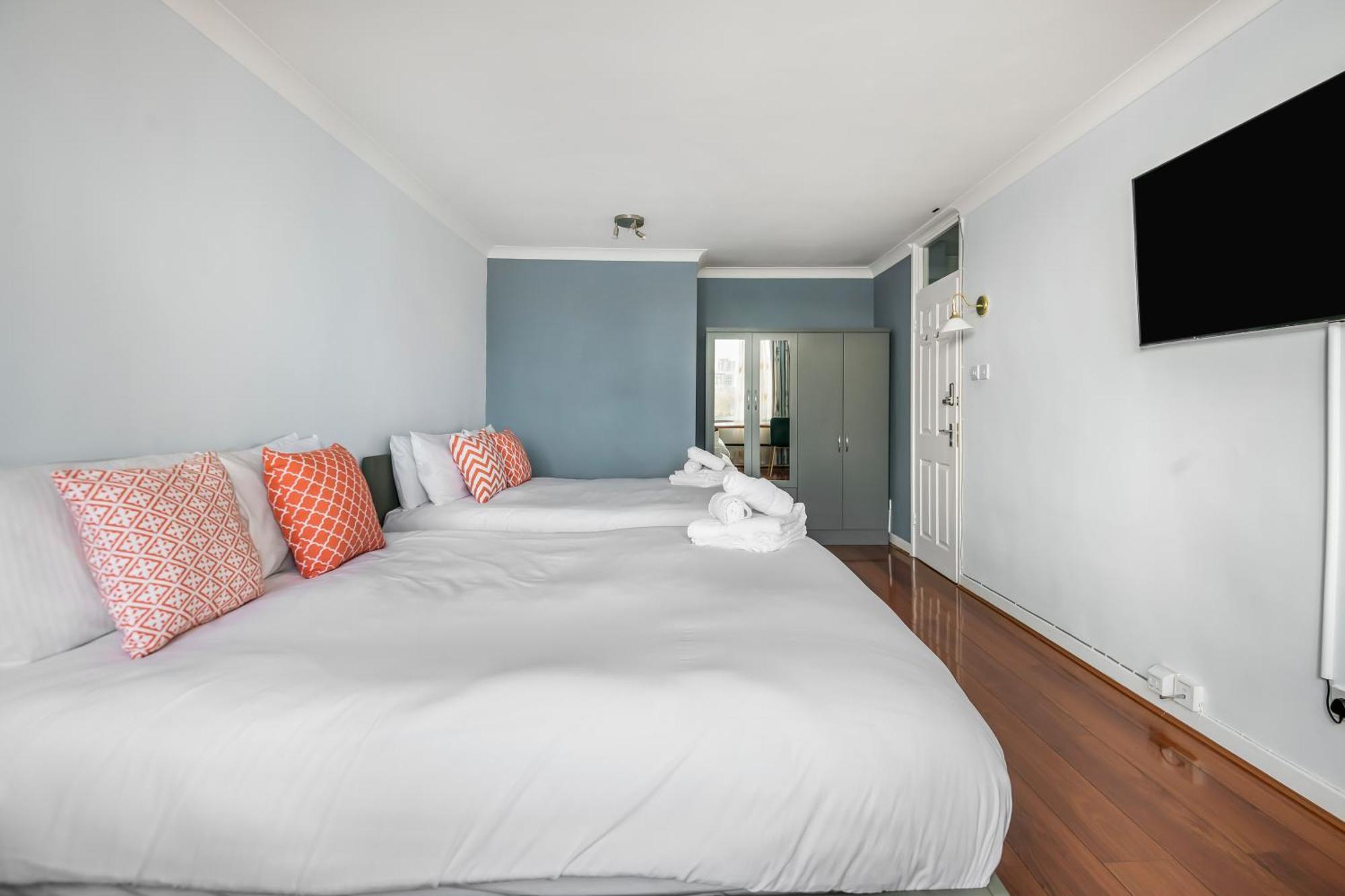 Stunning Massive Bedroom +Direct Thames River View London Luaran gambar