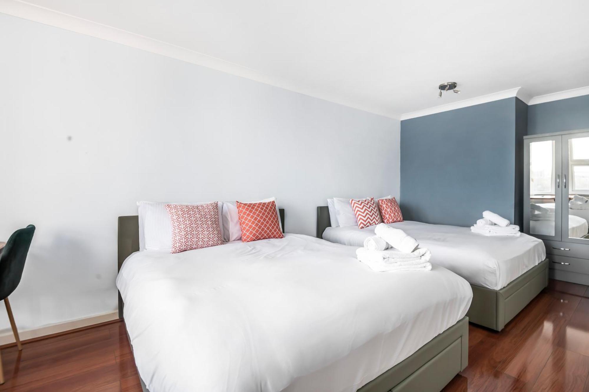 Stunning Massive Bedroom +Direct Thames River View London Luaran gambar